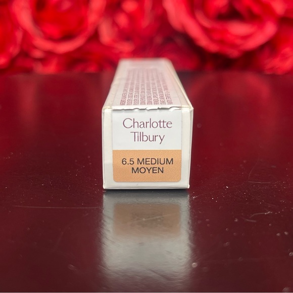 Charlotte Tilbury Beautiful Skin Radiant Concealer - Picture 8 of 8